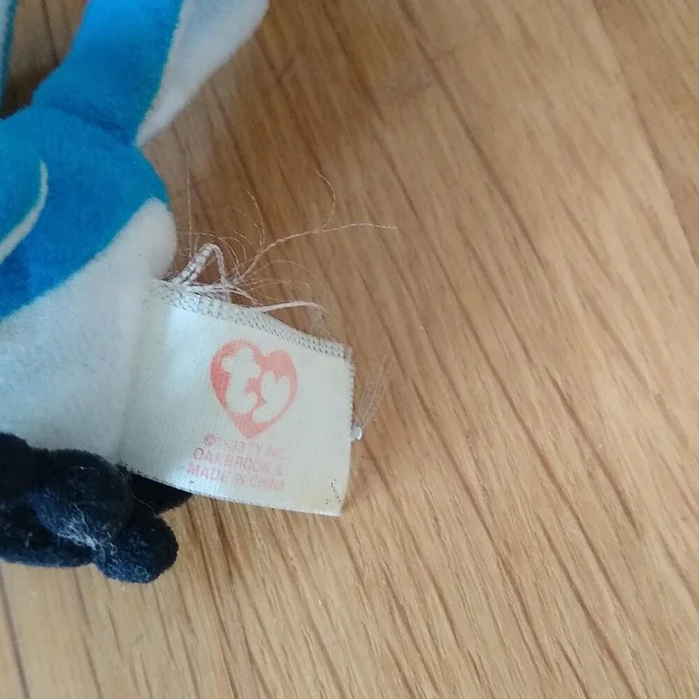 TY Beanie Baby Blue Jay size: 5.5